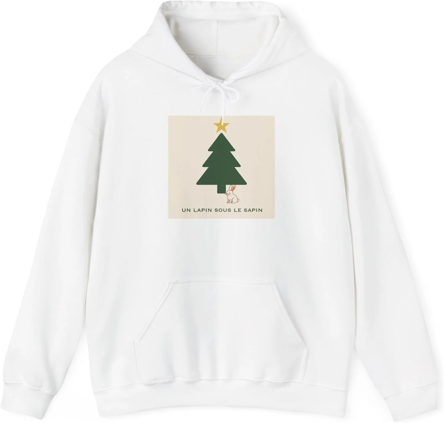 Худи Un Lapin sous le Sapin (Зайчик под елкой) на рождественскую тематику, минималистичный дизайн спинки с изображением елки и ягод, унисекс GENERIC, белый — фото 2
