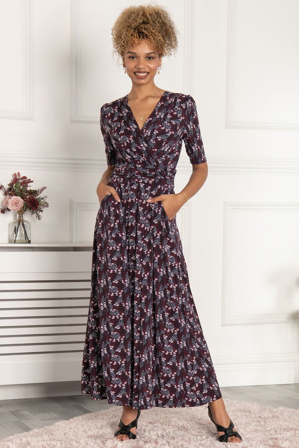 

Синее платье макси Кале с рукавами до половины Jolie Moi, синий