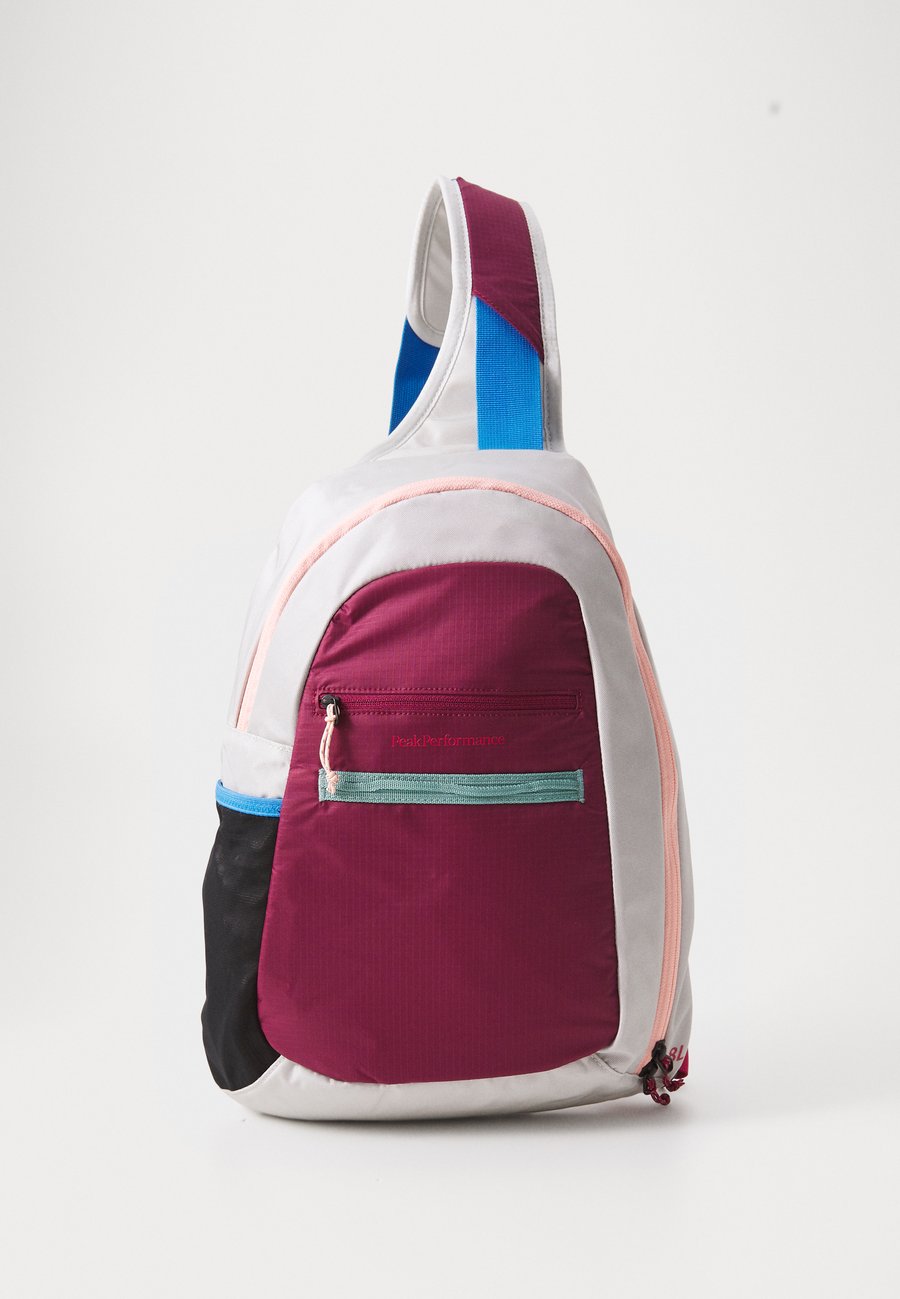 

Рюкзак Peak Performance OUTDOOR CROSSBODY BAG UNISEX, Antarctica/White