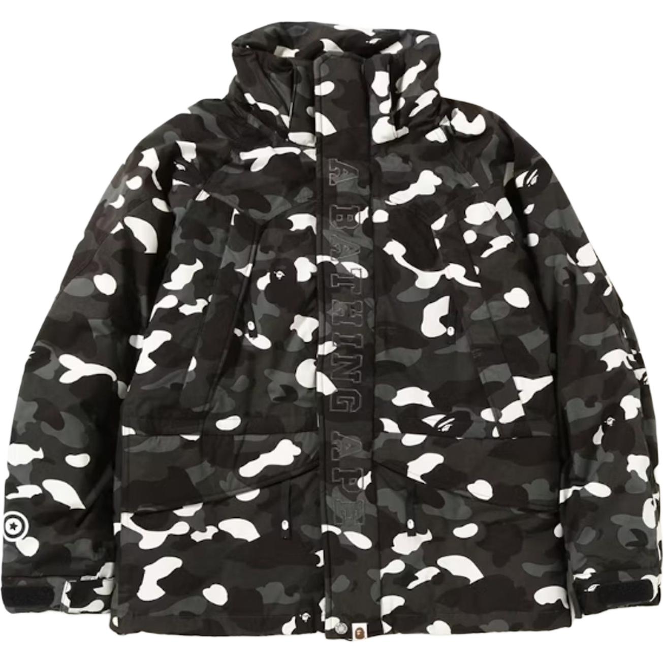 

Bape City Camo Shark пуховик для сноуборда A BATHING APE, черный