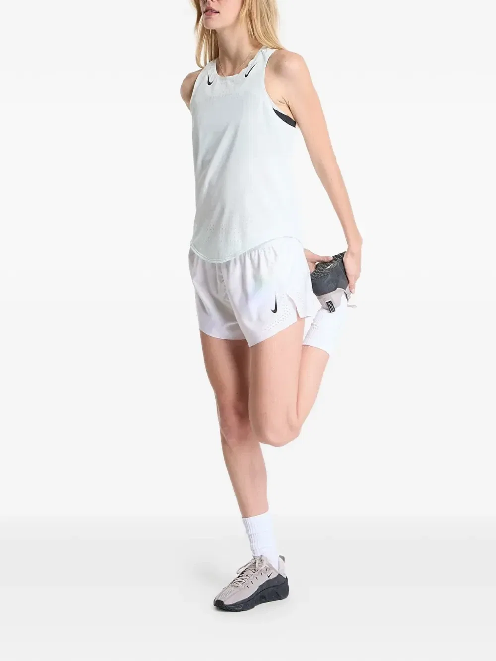 Шорты AeroSwift Dri-FIT ADV Nike, белый — фото 2