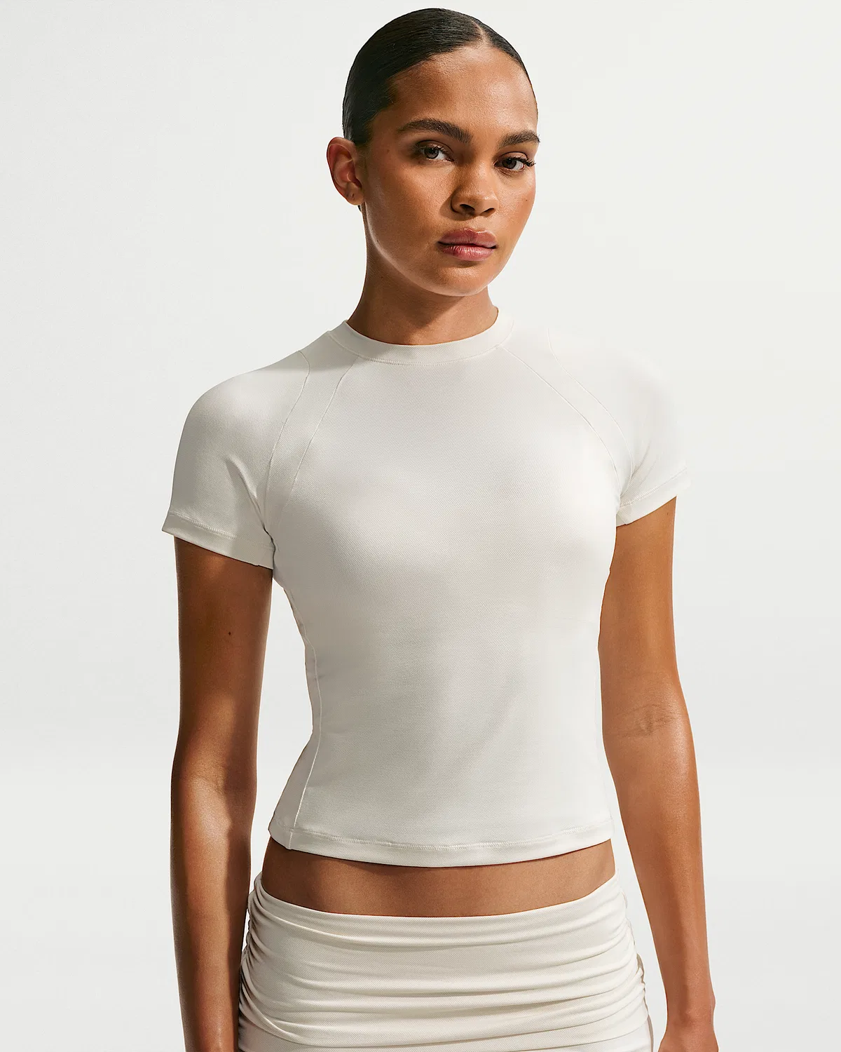 Женская футболка NikeSKIMS Airy, NSKM Actv Ivory/NSKM Actv Ivory