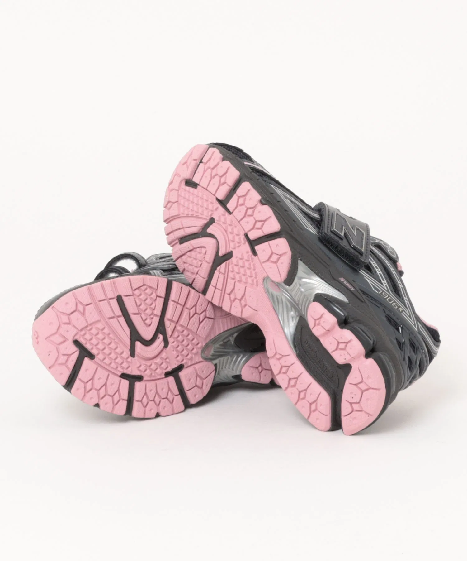 Детские кроссовки New Balance 1906R PV1906CP тёмно-синие — фото 3
