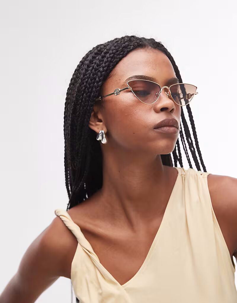 

Солнцезащитные очки Le Specs the soiree slim в металлической оправе «кошачий глаз» в золотом цвете