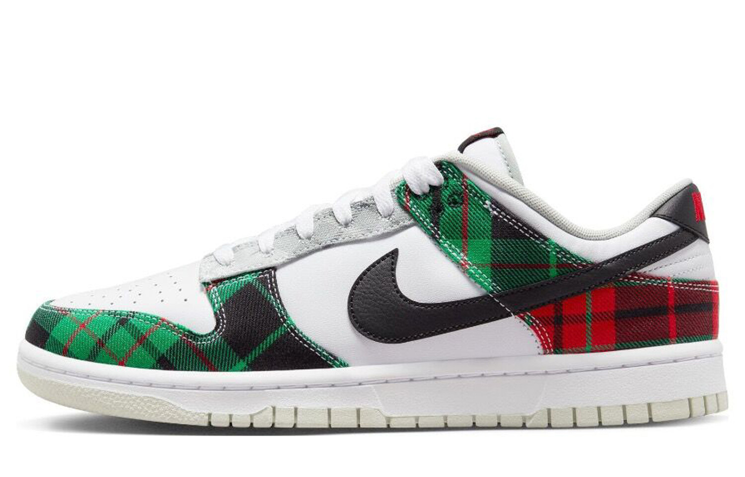 

Кроссовки Nike Dunk Skateboard Shoes Men Low-Top Black/Green