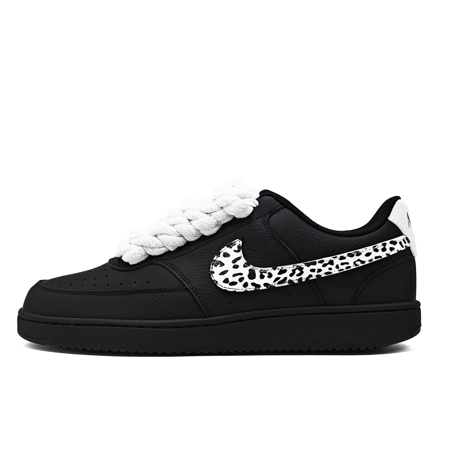 

Court Vision 1 And White Dots легкие низкие скейтбордские кроссовки Unisex белые Nike, черный