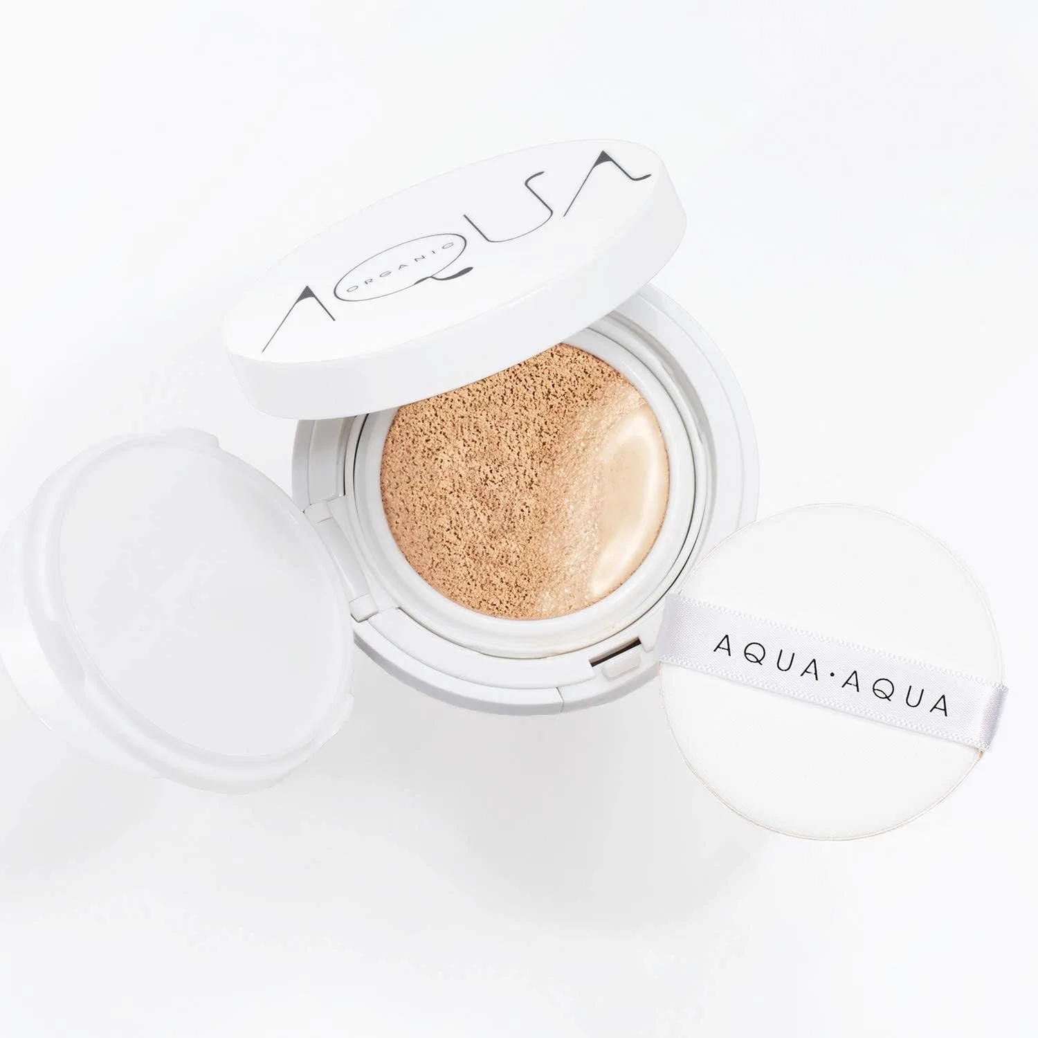 Набор для макияжа Органическая кушон-основа Aqua Aqua Natural beige 9 г