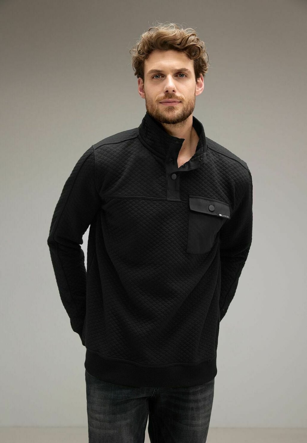 

Толстовка Mix Troyer Street One MEN, цвет schwarz