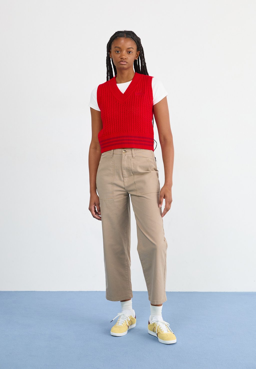 

Джемпер VEST adidas Originals, красный