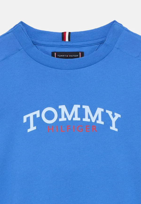 Футболка с адаптивным логотипом, круглый вырез, принт. Tommy Hilfiger, Empire Blue — фото 3