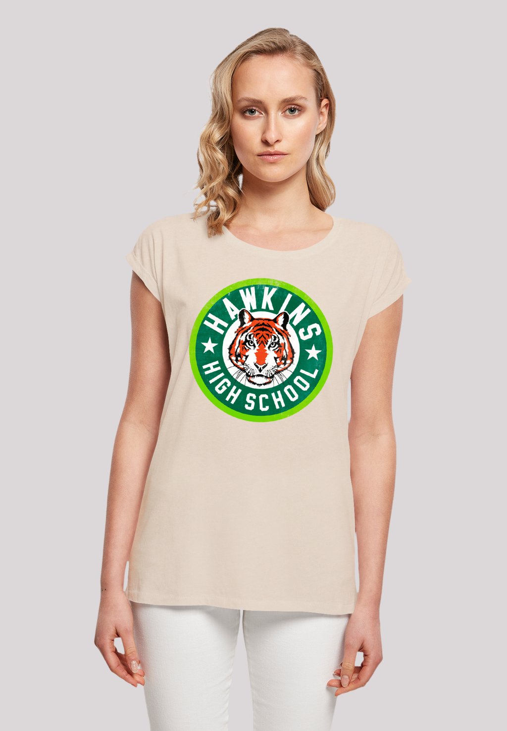 

Футболка с принтом STRANGER THINGS HAWKINS TIGER CIRCLE NETFLIX TV SERIES F4NT4STIC, песочный
