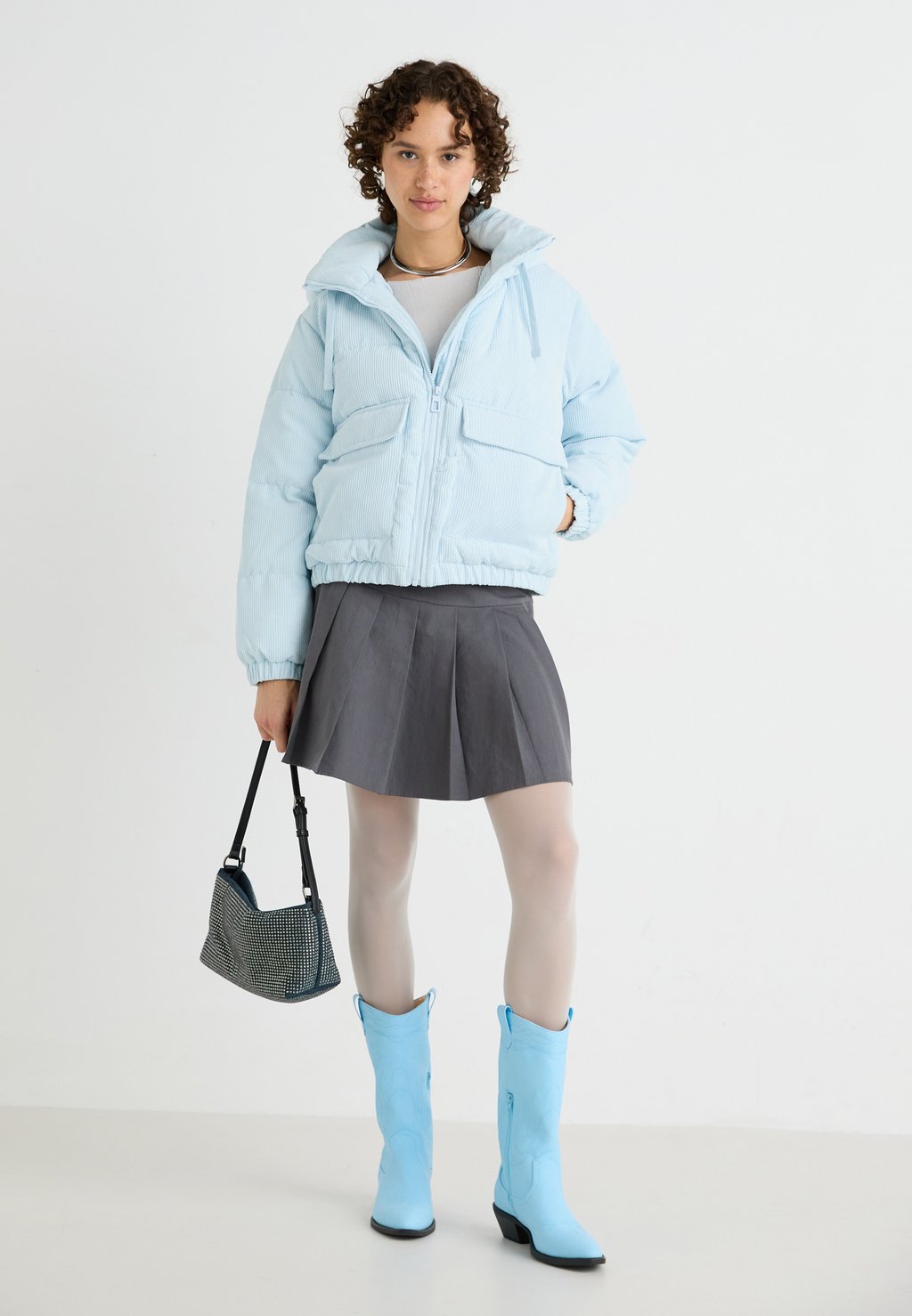 

Зимняя куртка ONLEVI PUFFER JACKET ONLY, светло-голубой, Синий, Зимняя куртка ONLEVI PUFFER JACKET ONLY, светло-голубой