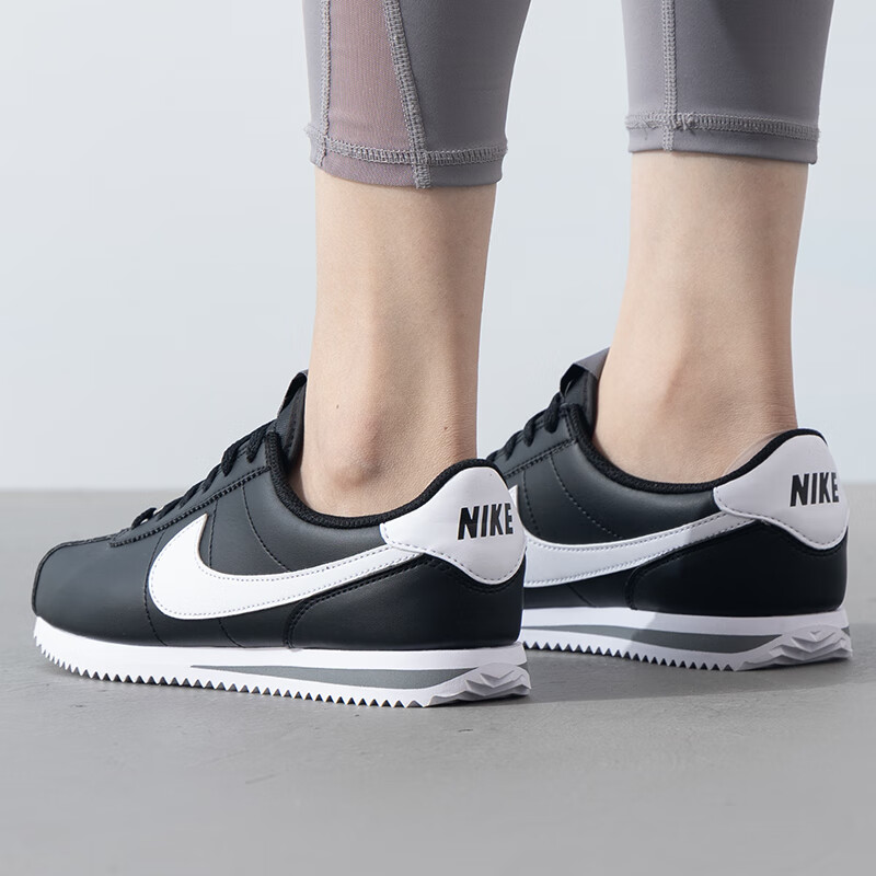 Детские кроссовки Cortez Slip с низким верхом для повседневной носки Nike, черный/белый — фото 3