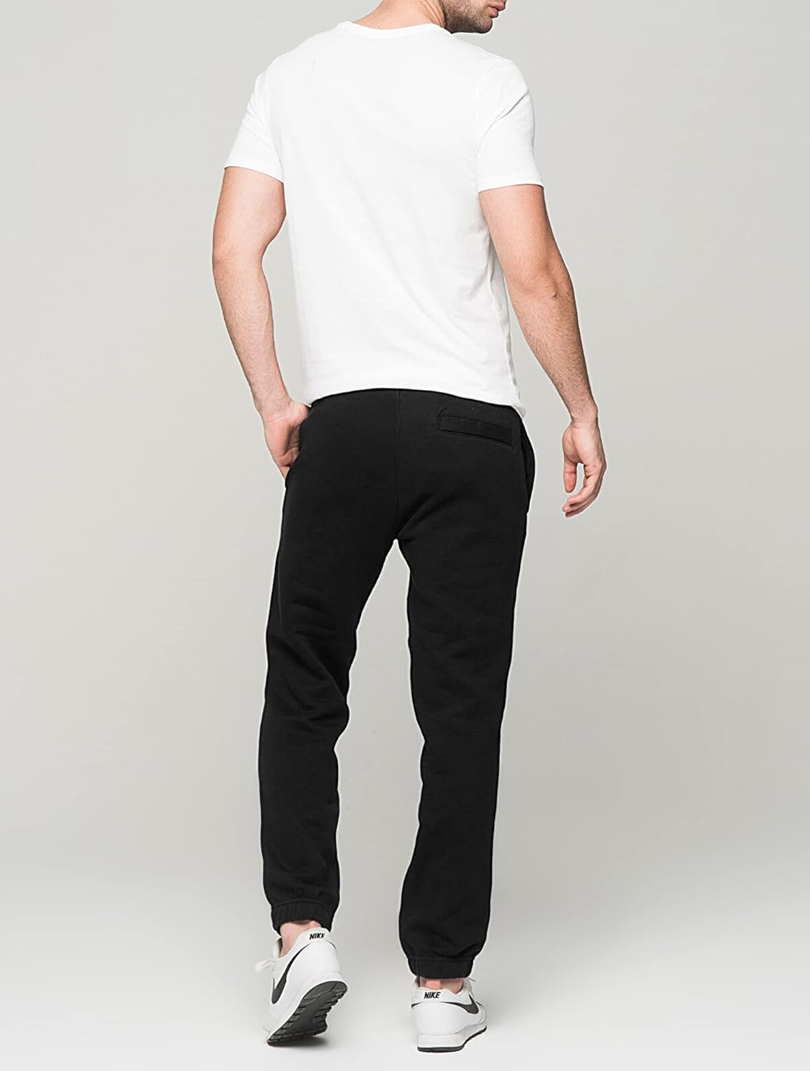 

Мужские спортивные брюки Nike Sportswear Club Jogger, Black/White