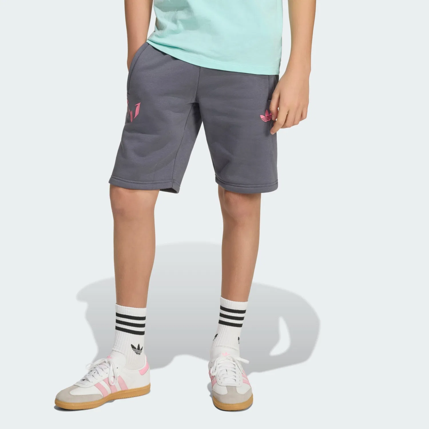 Спортивные шорты Adidas Originals Regular Workout Pants Messi серого цвета — фото 2