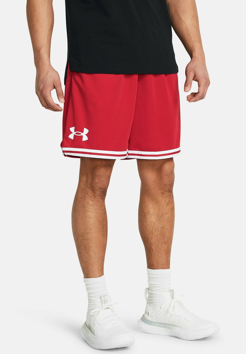 

Спортивные шорты PERIMETER Under Armour, цвет red