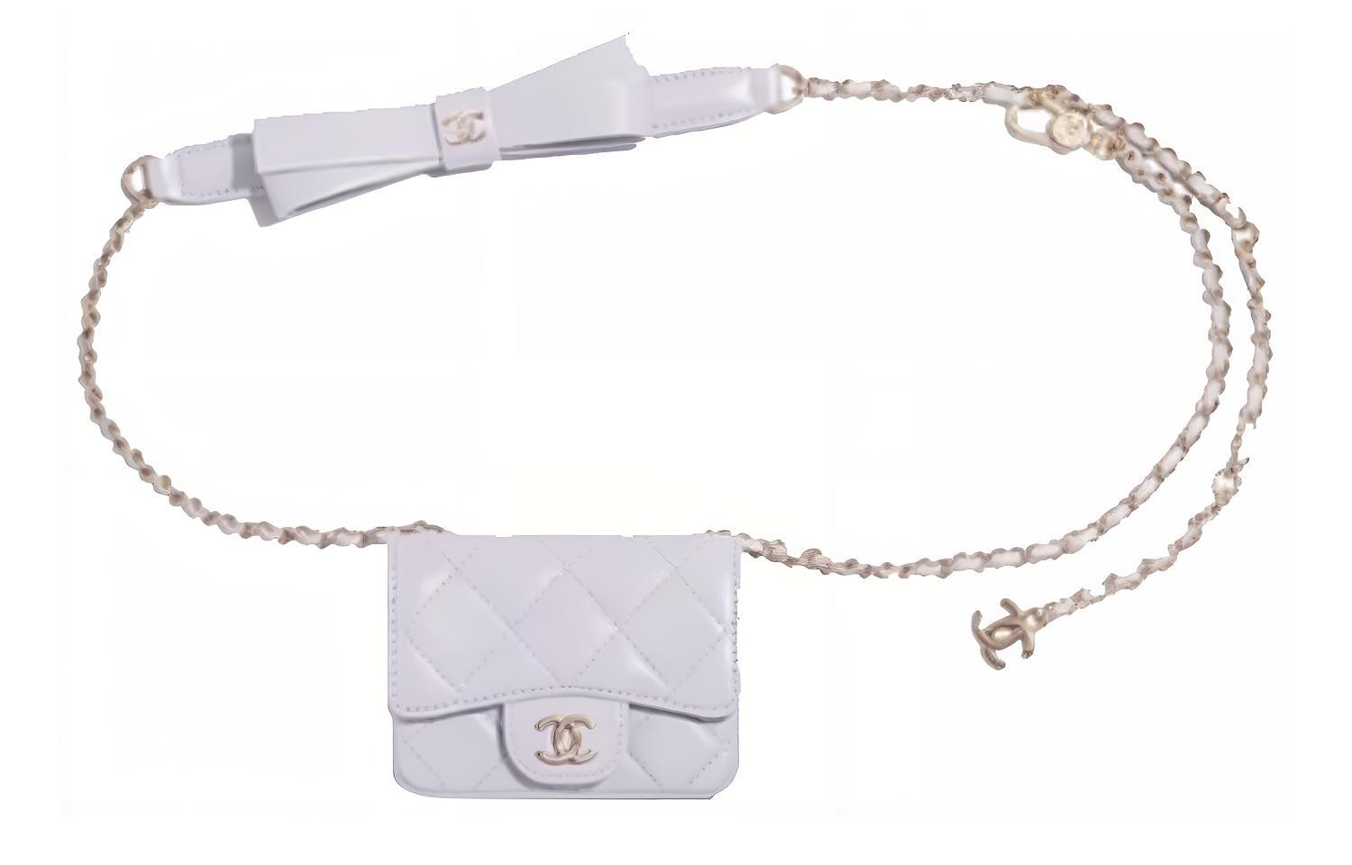 

21K Зимняя поясная сумка мини из ягненка светло-фиолетовая CHANEL