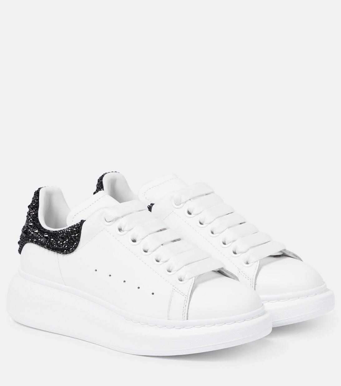 Кожаные кроссовки с декором Alexander McQueen, белый