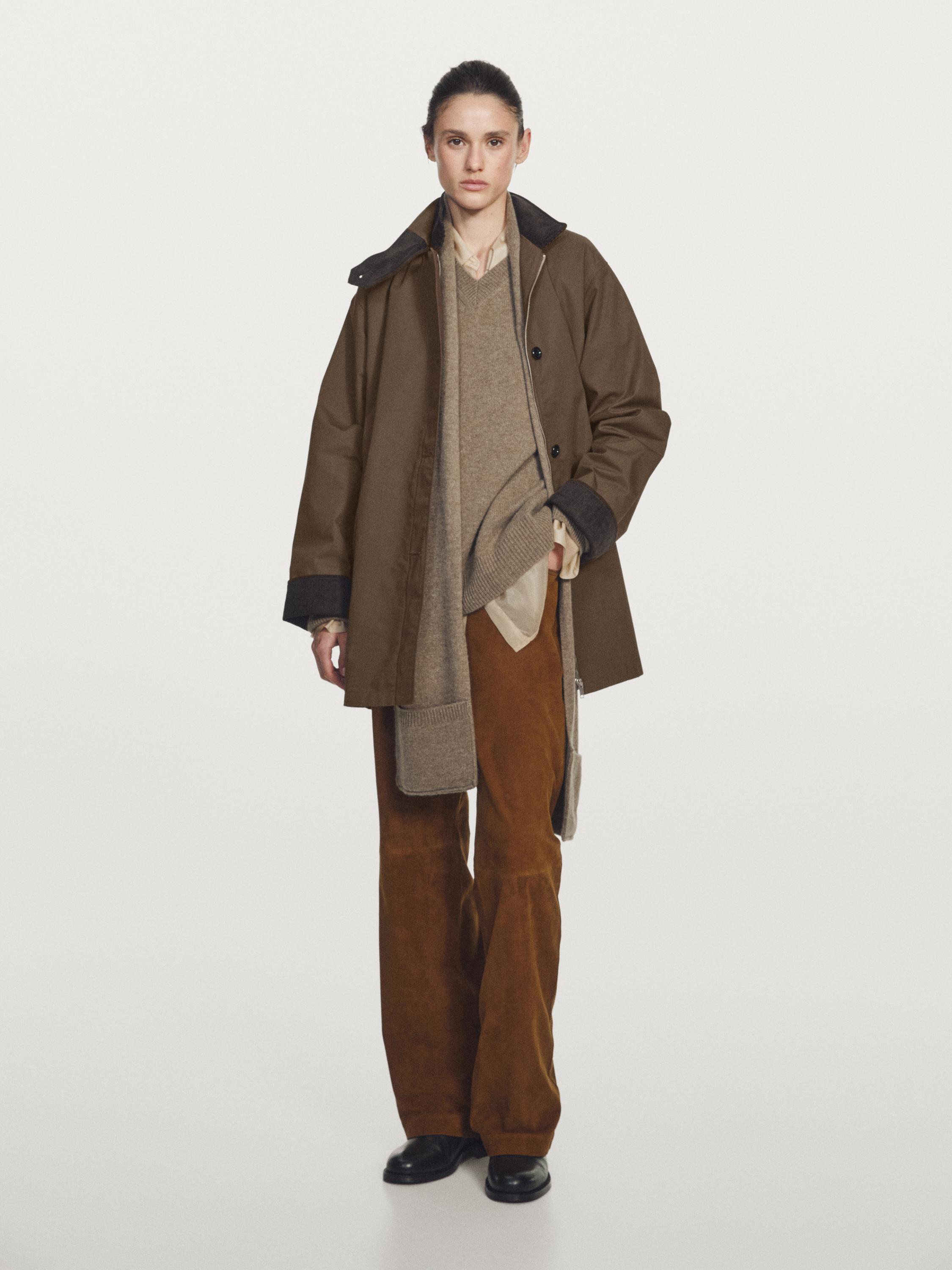 

Вощеная парка с высоким воротником и вельветовыми деталями Massimo Dutti, хаки