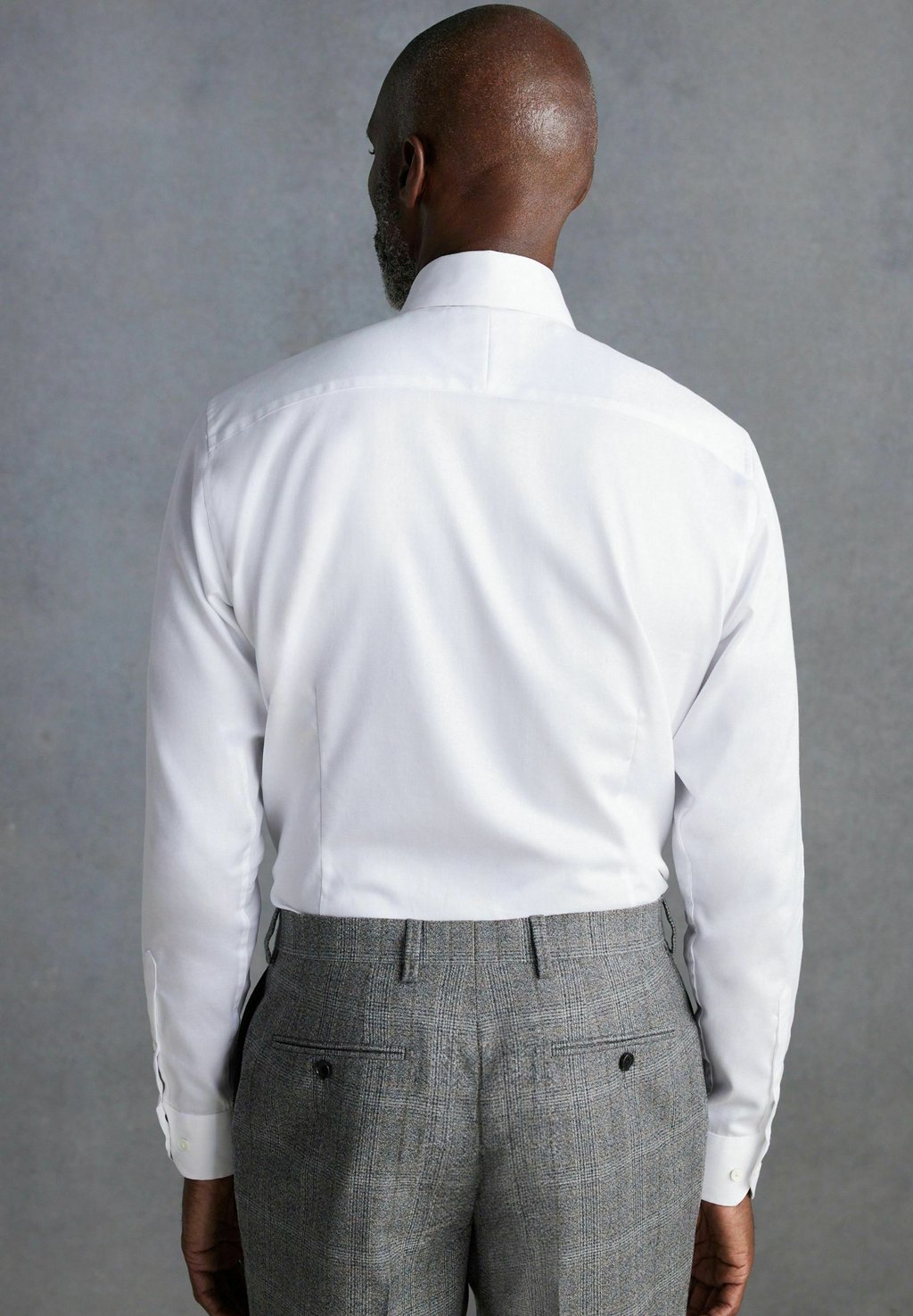 

Официальная рубашка SIGNATURE LONG SLEEVE SINGLE CUFF FINISH AND CUTAWAY COLLAR REGULAR FIT Next, белый
