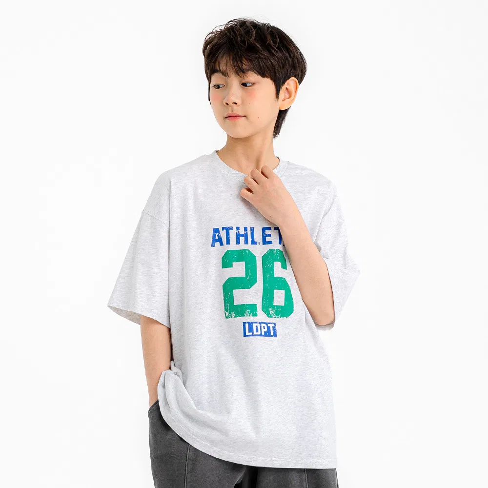 Детская футболка Athletic Number серая от Little Dept