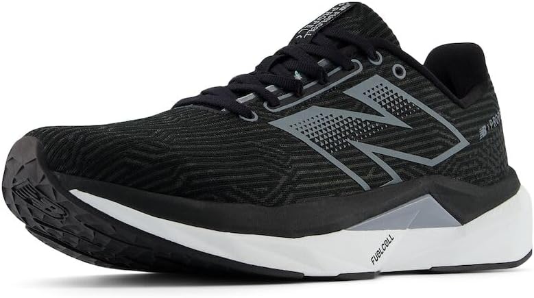 

New Balance Кроссовки Mens FuelCell Propel V5, Black/White/Steel