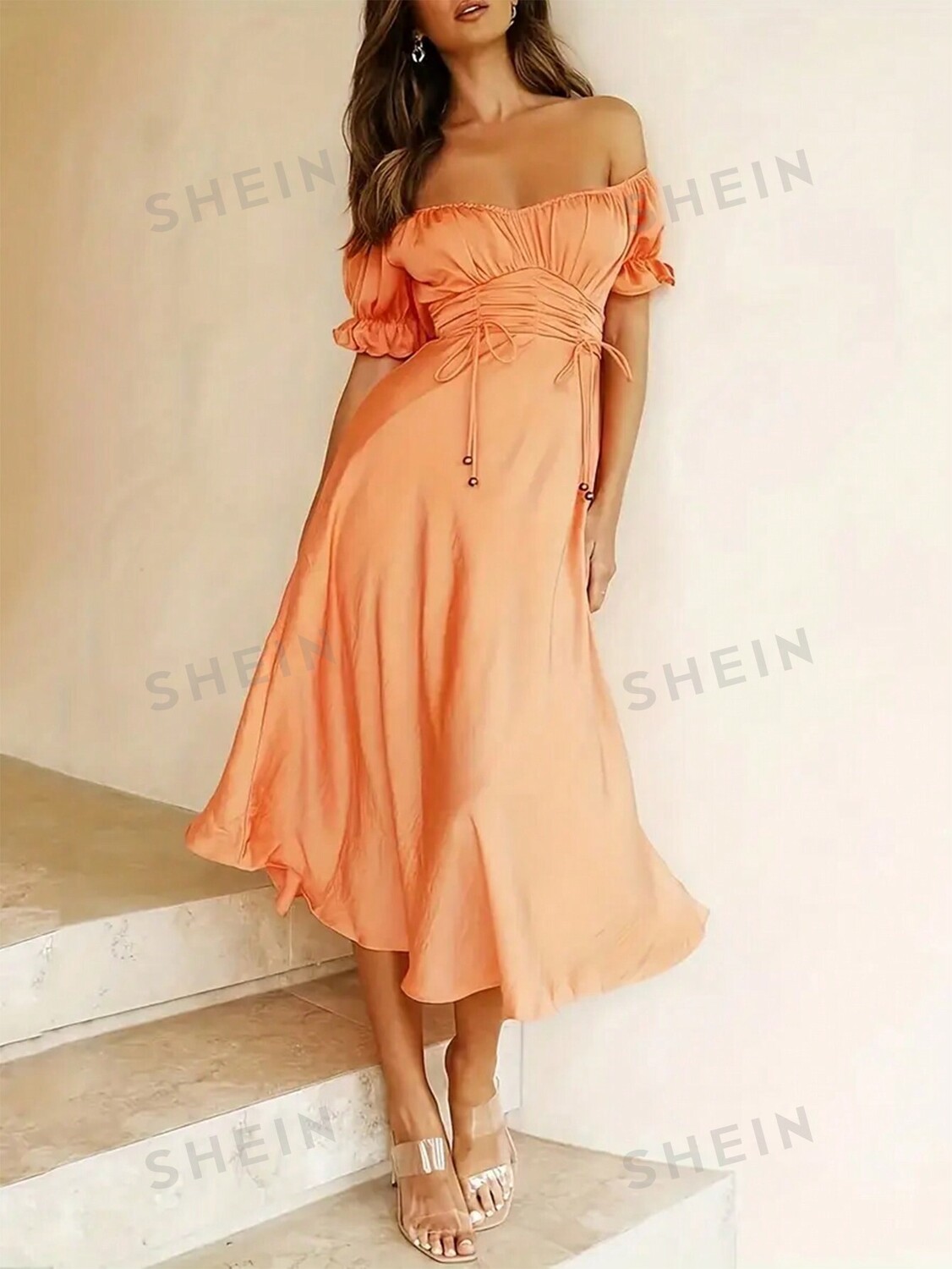 

Платье плиссированное Shein Frenchy с открытыми плечами и короткими рукавами, оранжевый