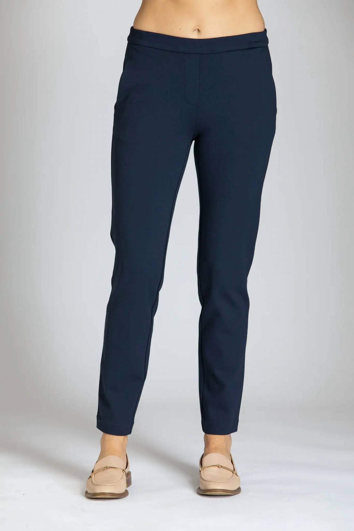 

Брюки Ponte Pull On в темно-синем цвете APNY