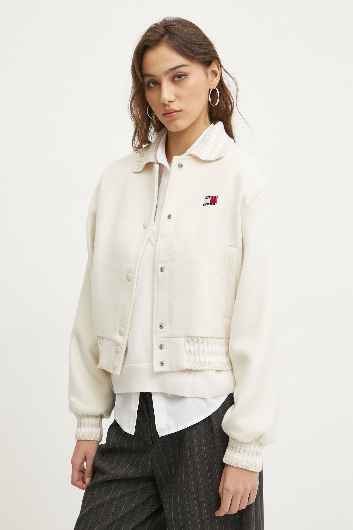 

Куртка из смесовой шерсти Tommy Jeans, бежевый