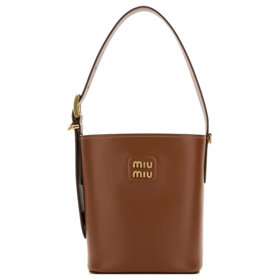 

Кожаная сумка-ведро через плечо женская коричневая MIU MIU