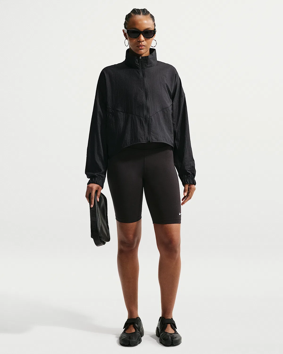 Женская свободная легкая куртка из рипстопа Nike Sportswear, Black/Black — фото 4