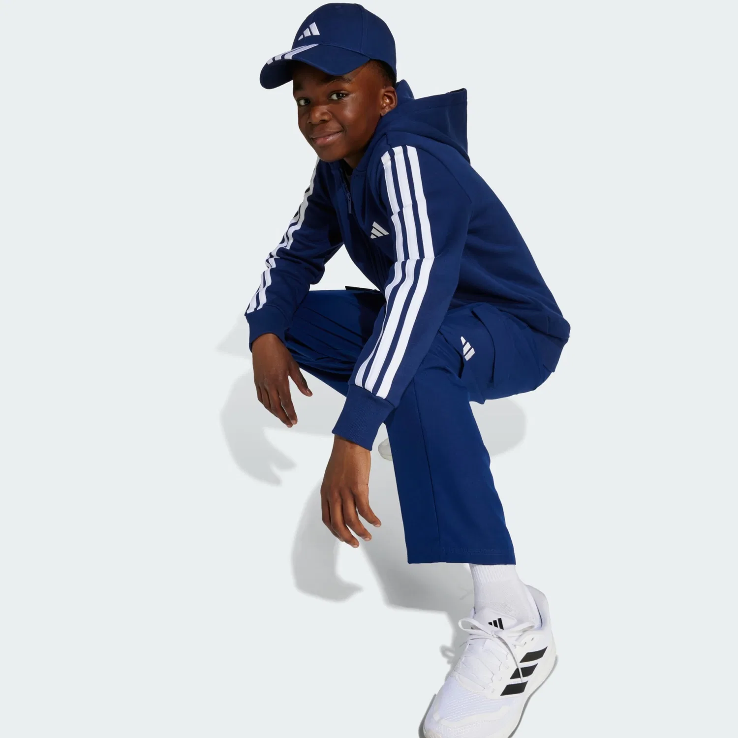 Толстовка на молнии Adidas Sportswear Essentials темно-синего цвета — фото 4