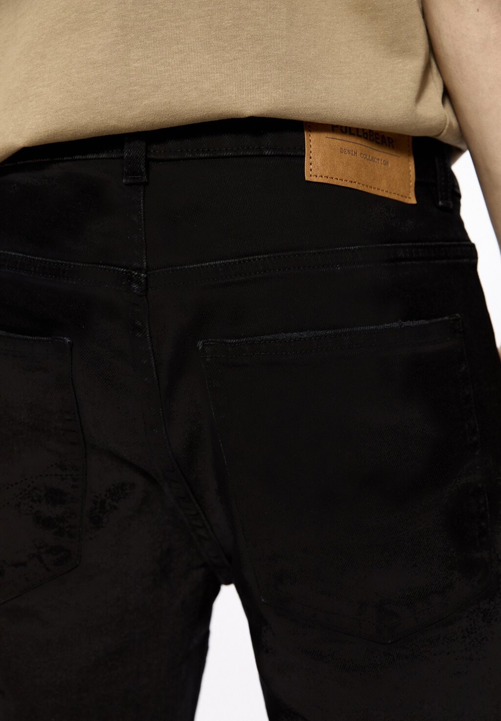 

Джинсовые шорты PULL&BEAR, черные