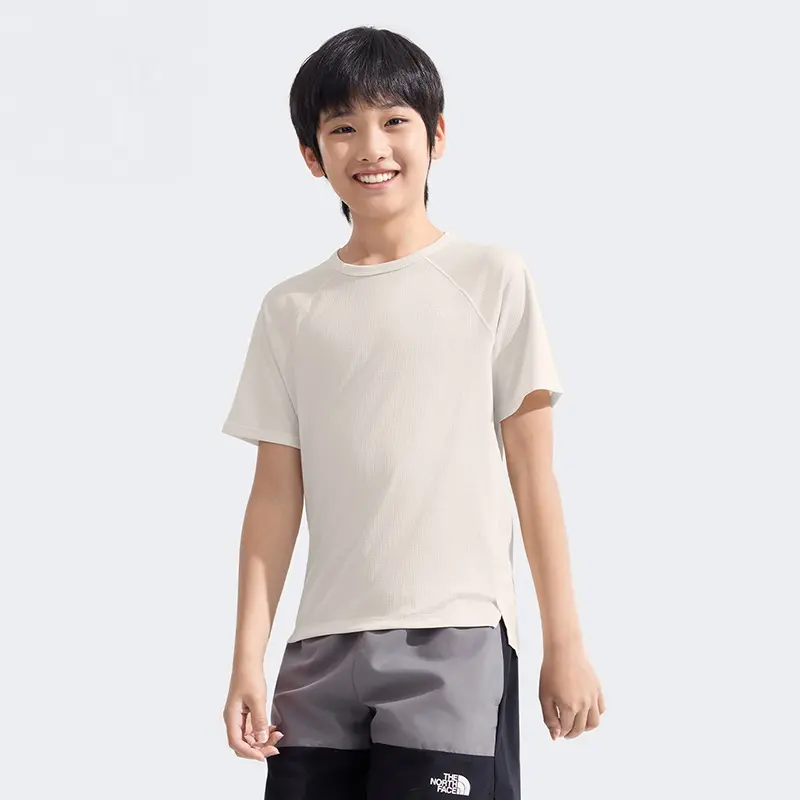 THE NORTH FACE Футболка Lightrange SS25 Dune White для детей 3-7 лет — фото 3