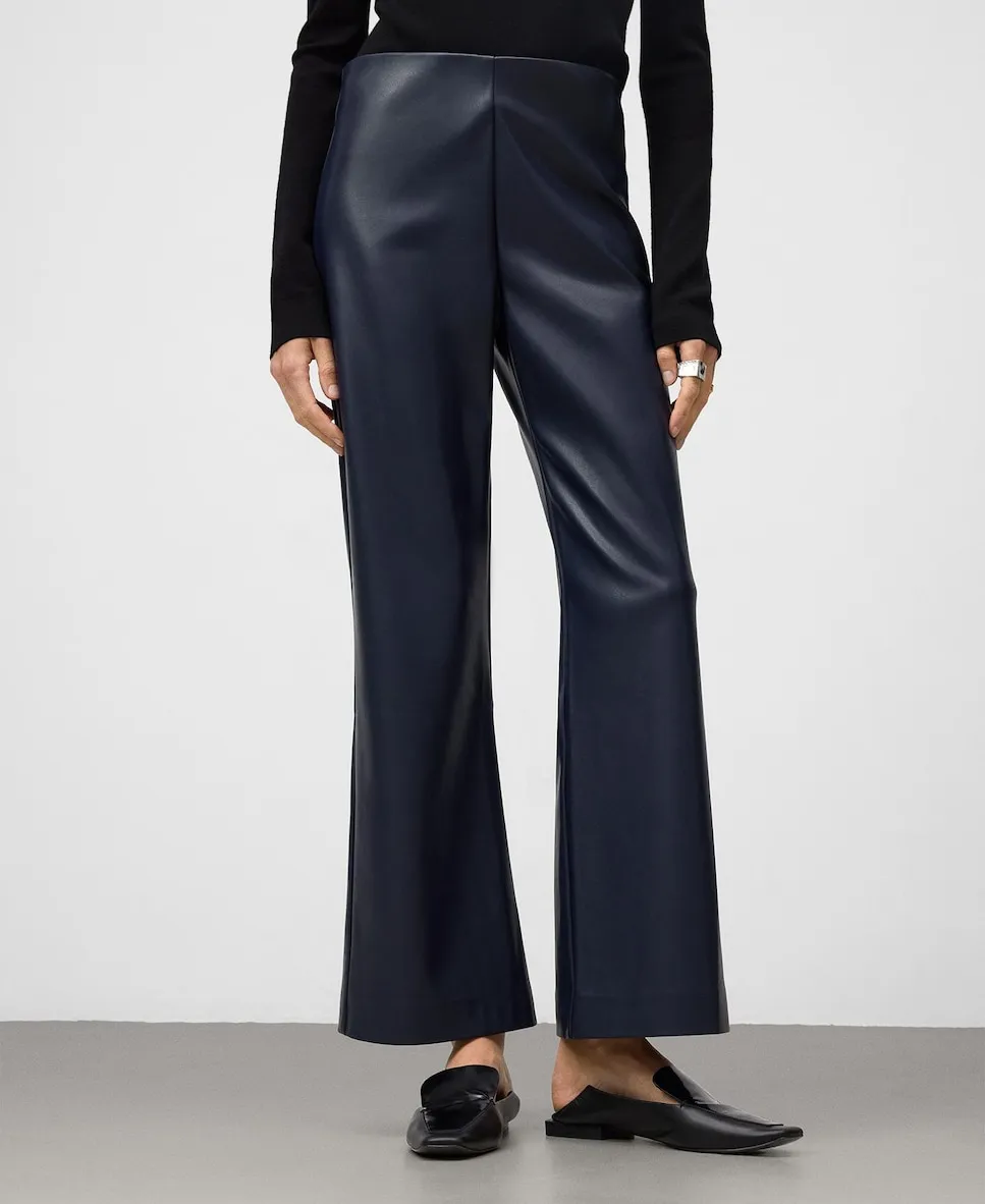 

Женские расклешенные брюки типа flare из кожи или без кожи Adolfo Dominguez, темно-синий