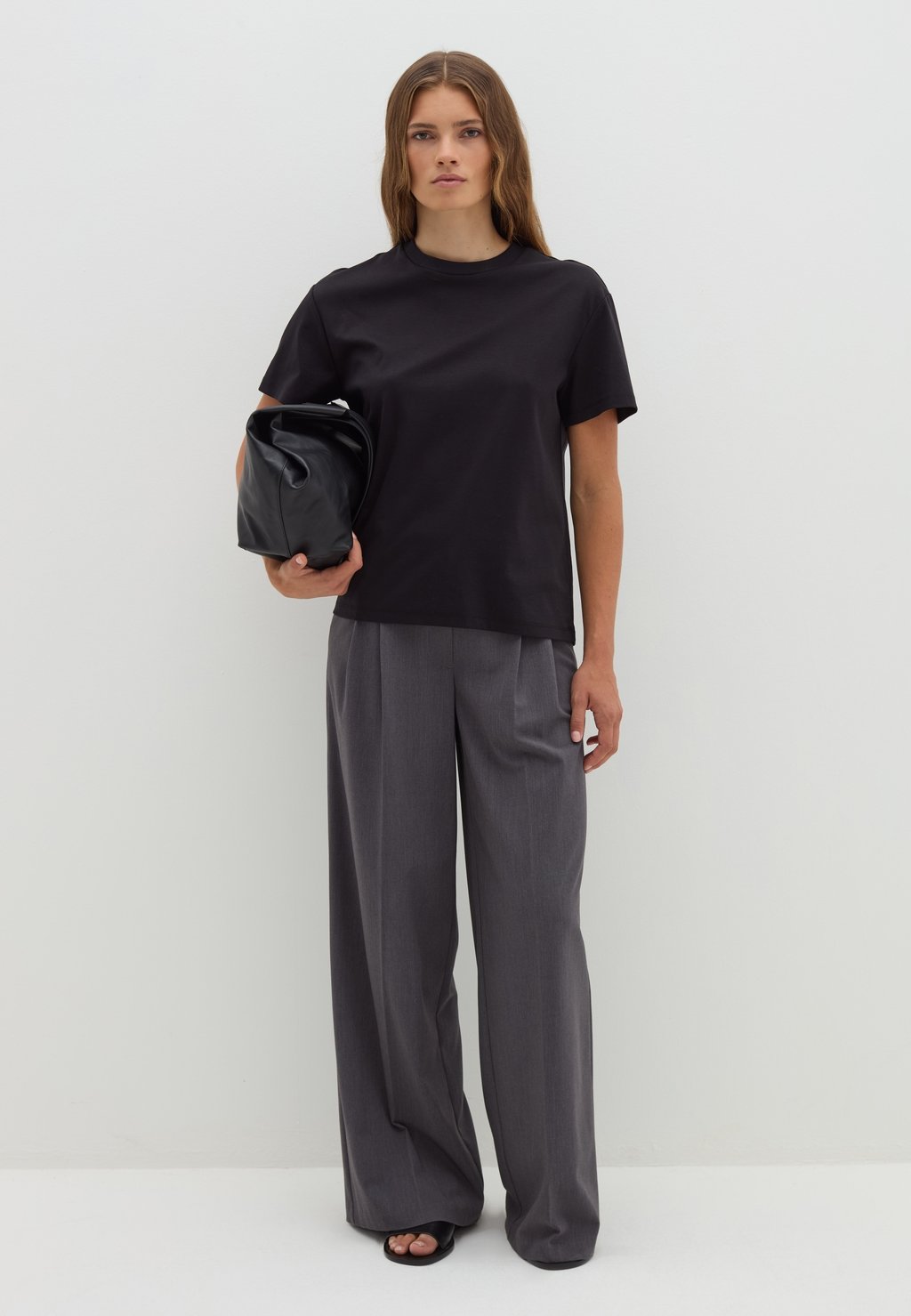 

Брюки SLOUCHY-FIT WITH DARTS Stefanel, серый