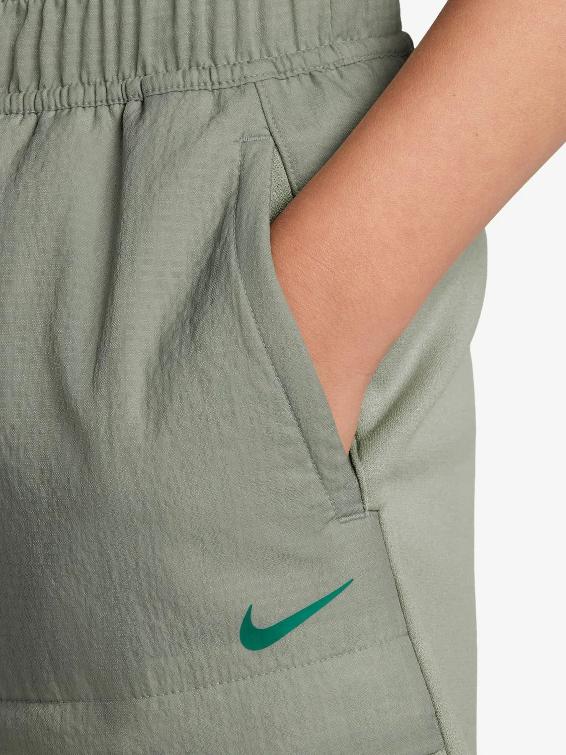 Шорты Nike Sportswear City Utility, модель для старших мальчиков, цвет Spruce Fog Grey — фото 4