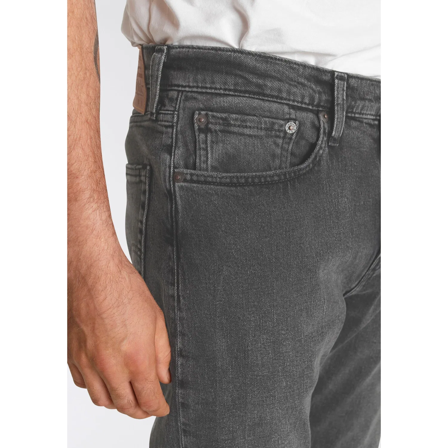 Мужские tapered-fit джинсы Levi's, Overnighter — фото 3