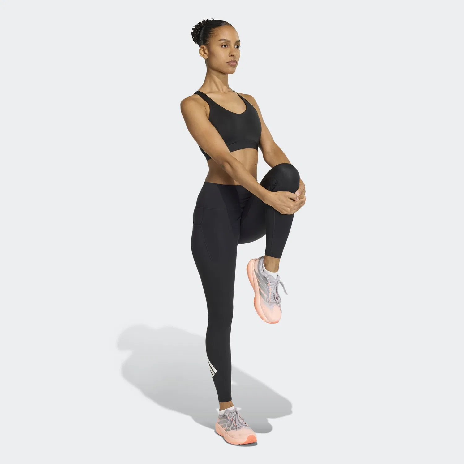 Женский спортивный бюстгальтер с сильной поддержкой Climacool Adidas Performance, Black — фото 4