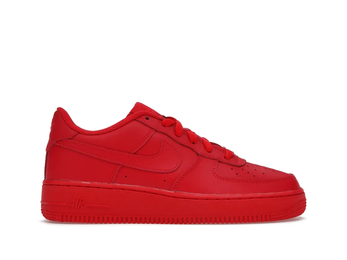 Детские кроссовки с премиальной кожи Nike Air Force 1 Low LV8, University Red / University Red