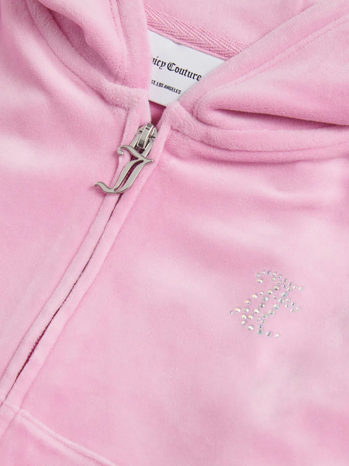 Худи укороченное из велюра с бриллиантовым логотипом Juicy Couture, розовое — фото 4