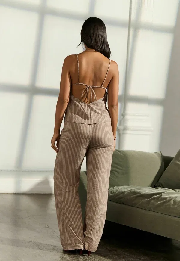 Брюки стрейч с высокой посадкой Regular fit Next, mocha brown stripe — фото 3