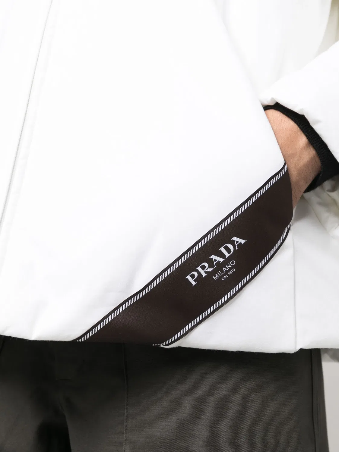 Куртка с капюшоном и принтом логотипа Prada, белый — фото 2