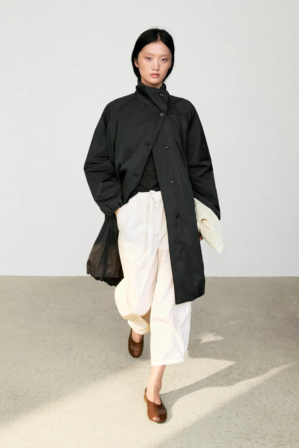 Куртка Massimo Dutti, с высоким воротником, черный