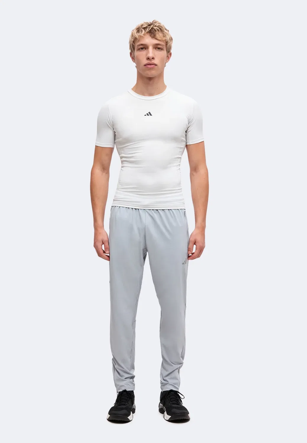 Технологичная одежда приталенного кроя - спортивные штаны Adidas Performance, Halo Silver-Coloured — фото 2
