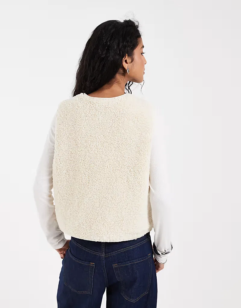 Жилет Rema Sherpa Levi's, белый — фото 4