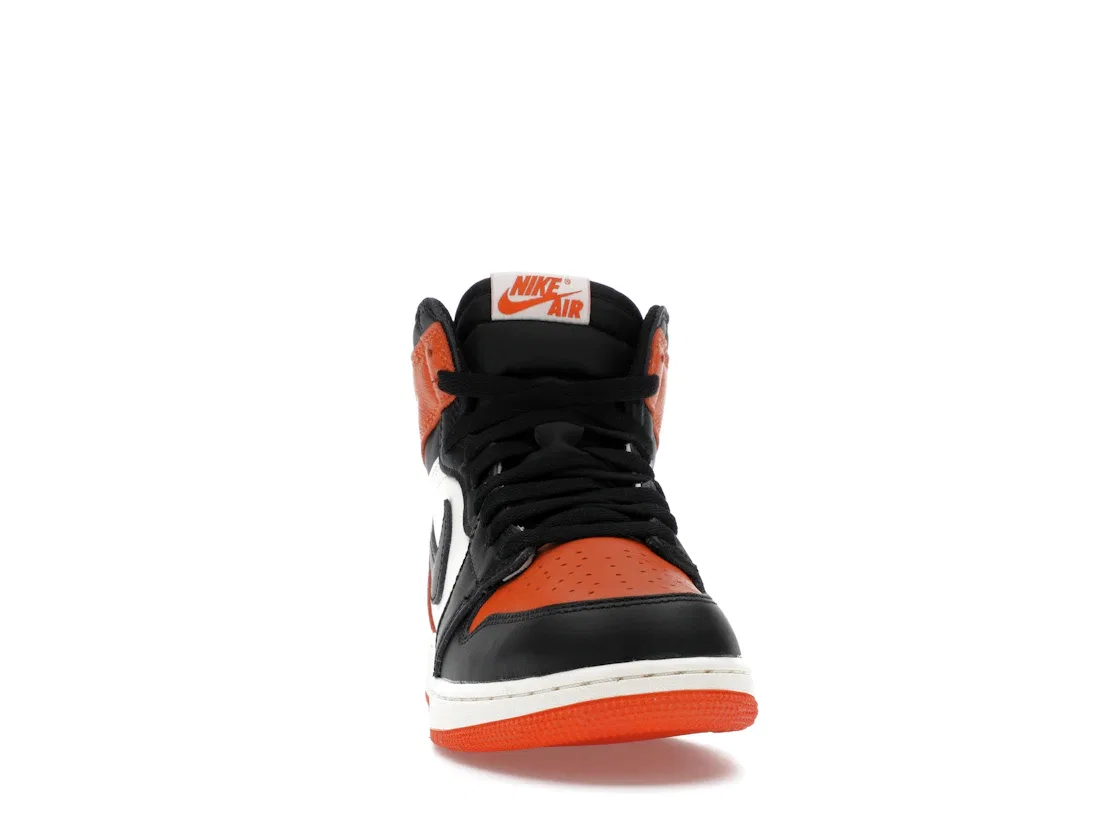 Детские кроссовки высокие с принтом Shattered Backboard Jordan 1 Retro High OG, Black/Black-Sail-Starfish — фото 2