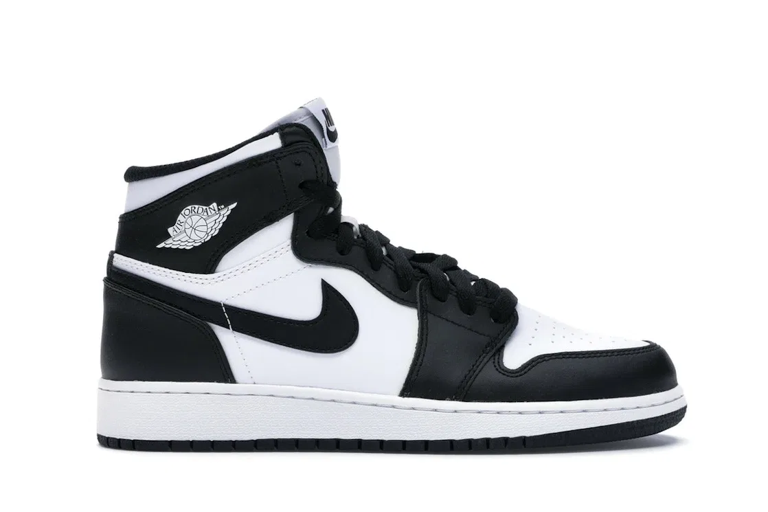 Детские кроссовки Lifestyle с длинным шнурованием Jordan 1 Retro Jordan, Black/White-Black
