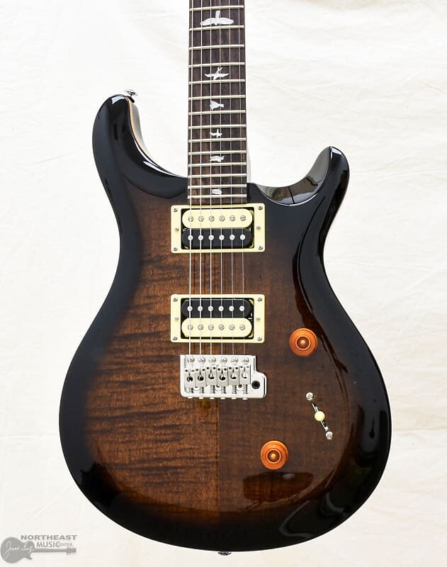 

PRS SE Custom 24 — Black Gold Burst (серийный номер: 26100)
