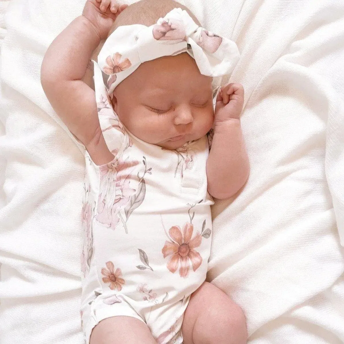 Детский боди с принтом Newborn Baby Fairy and Floral Minky Myles, White — фото 4